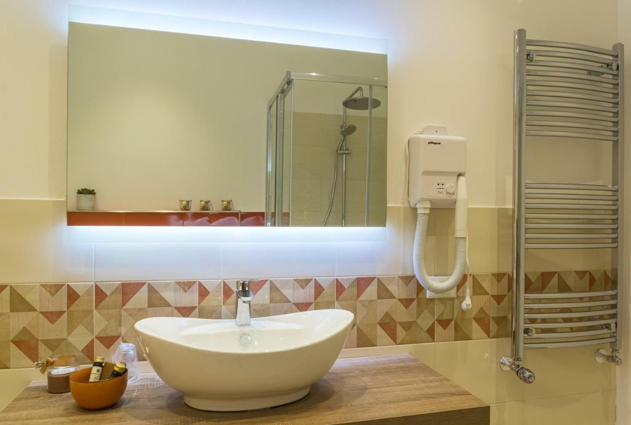 גיארדיני נאקסוס Guest Home Rose מראה חיצוני תמונה
