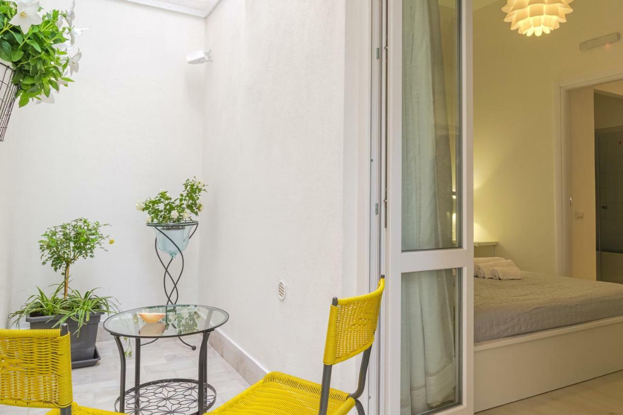 גיארדיני נאקסוס Guest Home Rose מראה חיצוני תמונה
